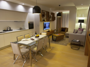 Апарт-Отель The Leos Residence