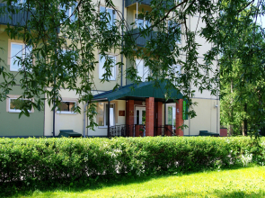 Ingriya Hotel