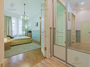 Апартаменты на Восстания