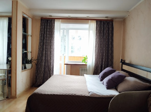 Апартаменты Студия с балконом 20 минут от центра