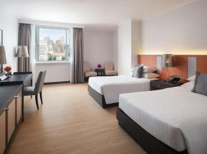 Отель The Berkeley Hotel Pratunam