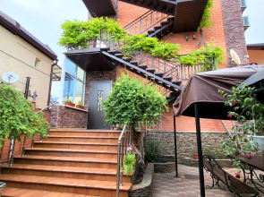Ezhevika Guest house