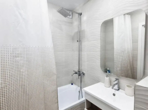 Апартаменты на Сахалинской 32А