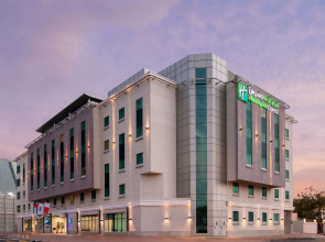Holiday Inn Express Dubai - Safa Park, an IHG Hotel