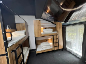 Хостел Meeting Place Bishkek