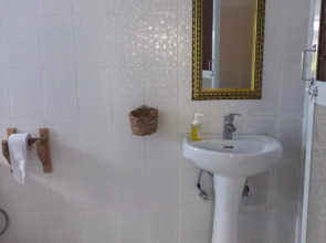 Гостевой дом MaNa Nungwi