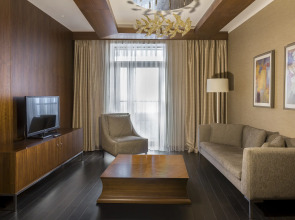 Отель Ренессанс Минск Конгресс и СПА Центр