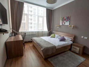 Maxx Inn Hotel