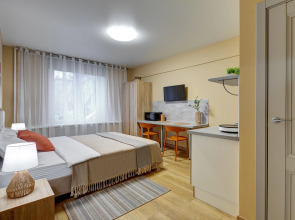 Апартаменты Улучшенная Студия Лотос Светлый Дом