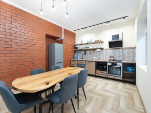 Na Shakhtyorov 28 (6) Private House