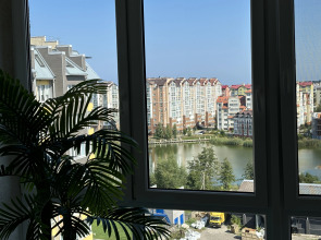 Квартира 2-комнатная 70 м² с видом на озеро