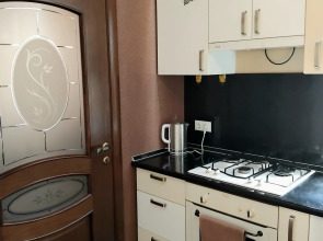 Квартира Золотая Середина