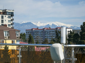 Отель Shine House