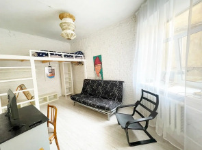 Квартира Просторная двухкомнатная квартира BombFlat на Достоевского