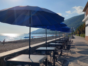 Отель Благо-Дарю