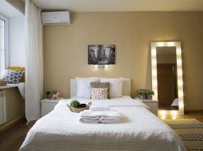 Апартаменты GoldenRing Snow White Studio