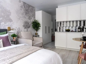 Апартаменты LaMansh Apartment