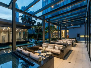 Отель Arden Hotel and Residence