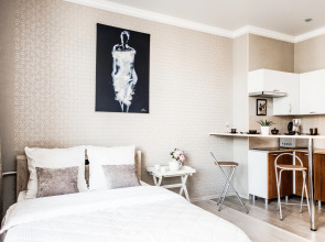 Апартаменты ApartHause в центре у БЦ Высоцкий