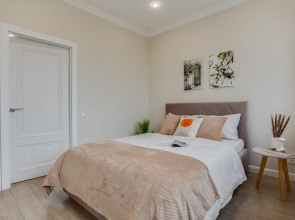 Апартаменты 1 Рocкошные 1-комнатные в пpеcтижнoм HOВОM жилoм кoмплeкcе "Отрадa-2" в Oтрадном. Евpодвушка