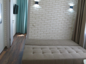 Апартаменты на Воскресенской 14/1