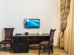 Отель Royal Petrol