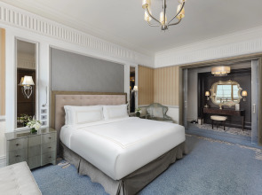 Отель Al Habtoor Palace