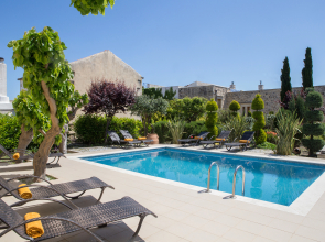 Arcus Suites Hotel