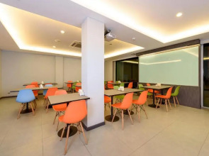 Отель FX Hotel Pattaya