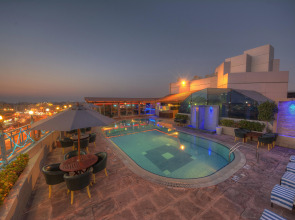 Fortune Grand Hotel Dubai by Omega Hotels