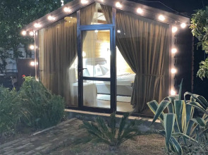 Бунгало Коттеджи в Гагре