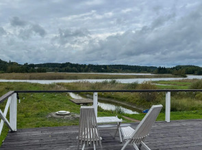 Частный дом на берегу Ладожского озера