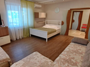 V ZhK Olimp Apartments