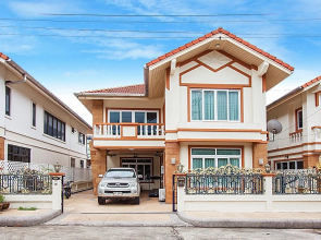 L-House Villa