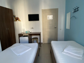 Отель White House