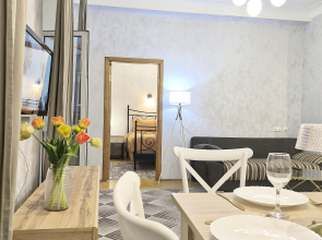 Апартаменты Карла Макса 8