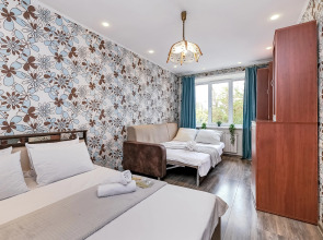 Апартаменты Титова 198/1