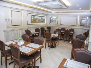 Отель HHK Hotel Downtown