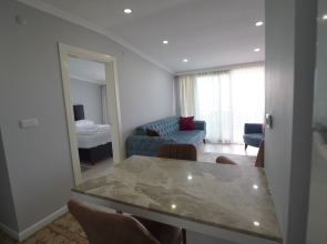 Отель Gardenya Lara Suit