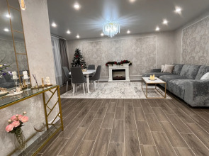 Частный Дом Уютное Гнездышко в Центре Города