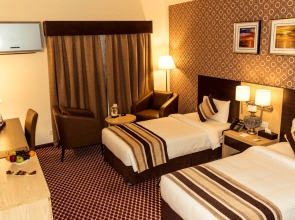 Fortune Karama Hotel