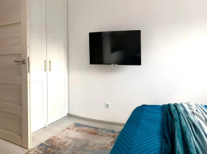 Квартира Стильная Мансардная Квартира Студия у Аэропорта