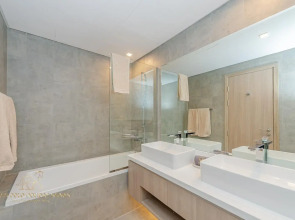 Апартаменты Marco Polo Fancy Marina Getaway With Mesmerizing Views