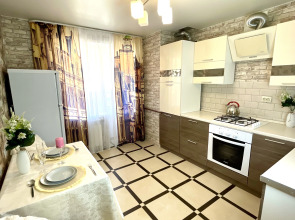 Апартаменты КВАРТ отель Большая 106к1