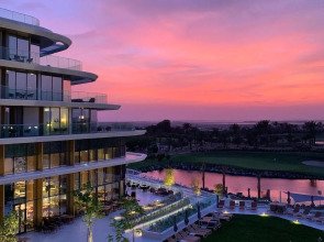 Курортный отель JA The Resort - JA Lake View