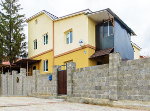 Berezka Guest House