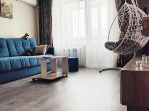 Квартира Cozy and bright apartment