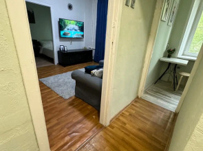 Квартира Уютная двухкомнатная на Большой Почтовой