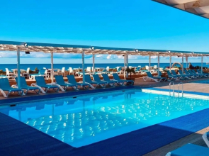 Two-room 5 minutes from the sea apartment