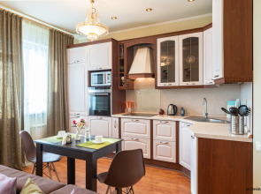 Апартаменты Пять Звезд на Омской